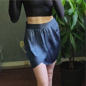 Aritzia Talula Tulip Skirt